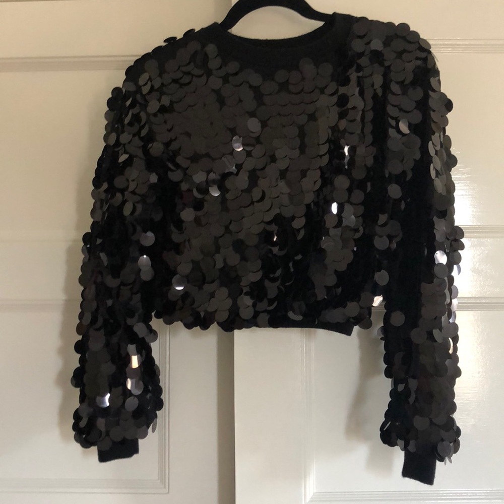 Black cropped big sequin sweatshirt
